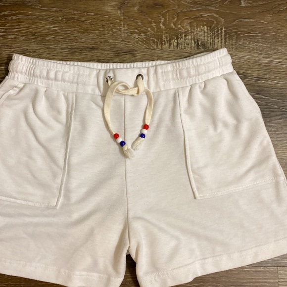 Jane and Delancey Shorts - Picture 3 of 5